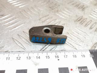 крепление форсунки Mercedes-Benz M-Класс W164 2008, 3.0 л., OM642 DE30LA, дизель, АКПП, хетчбэк 5 дв.