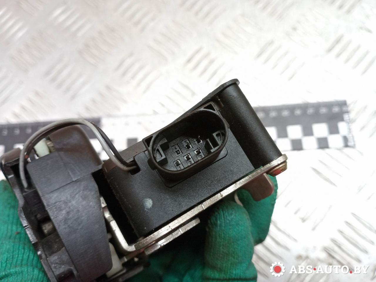 замок двери задней левой Mercedes-Benz Vito W639 2005, 2.2 л., OM 646.982, дизель, МКПП, микроавтобус, A6397300435 - фото №1