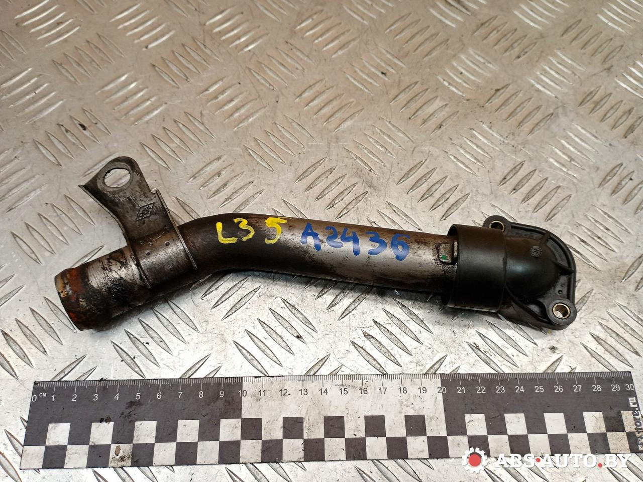 фланец (тройник) системы охлаждения Renault Grand Scenic 2 поколение 2006, 1.9 л., дизель, МКПП, минивэн, 7700113645, 7701047893, 8200590563, 4433216, 93198048, 13049AW300 - фото №1