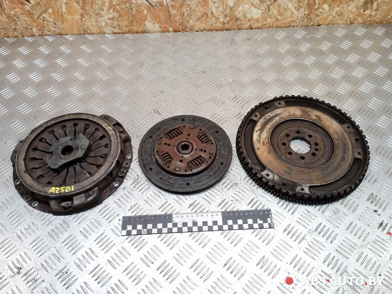 комплект сцепления Peugeot 406 1 поколение 1998, 2.0 л., бензин, МКПП, универсал, 9630095280, 9630092280, 9430306321 - фото №1