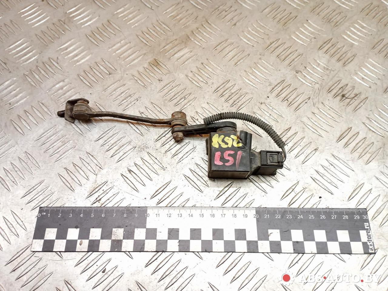 датчик дорожного просвета Mercedes-Benz S-Класс W220 2002, 3.2 л., дизель, АКПП, седан, A0105427617, 0105427617 - фото №1