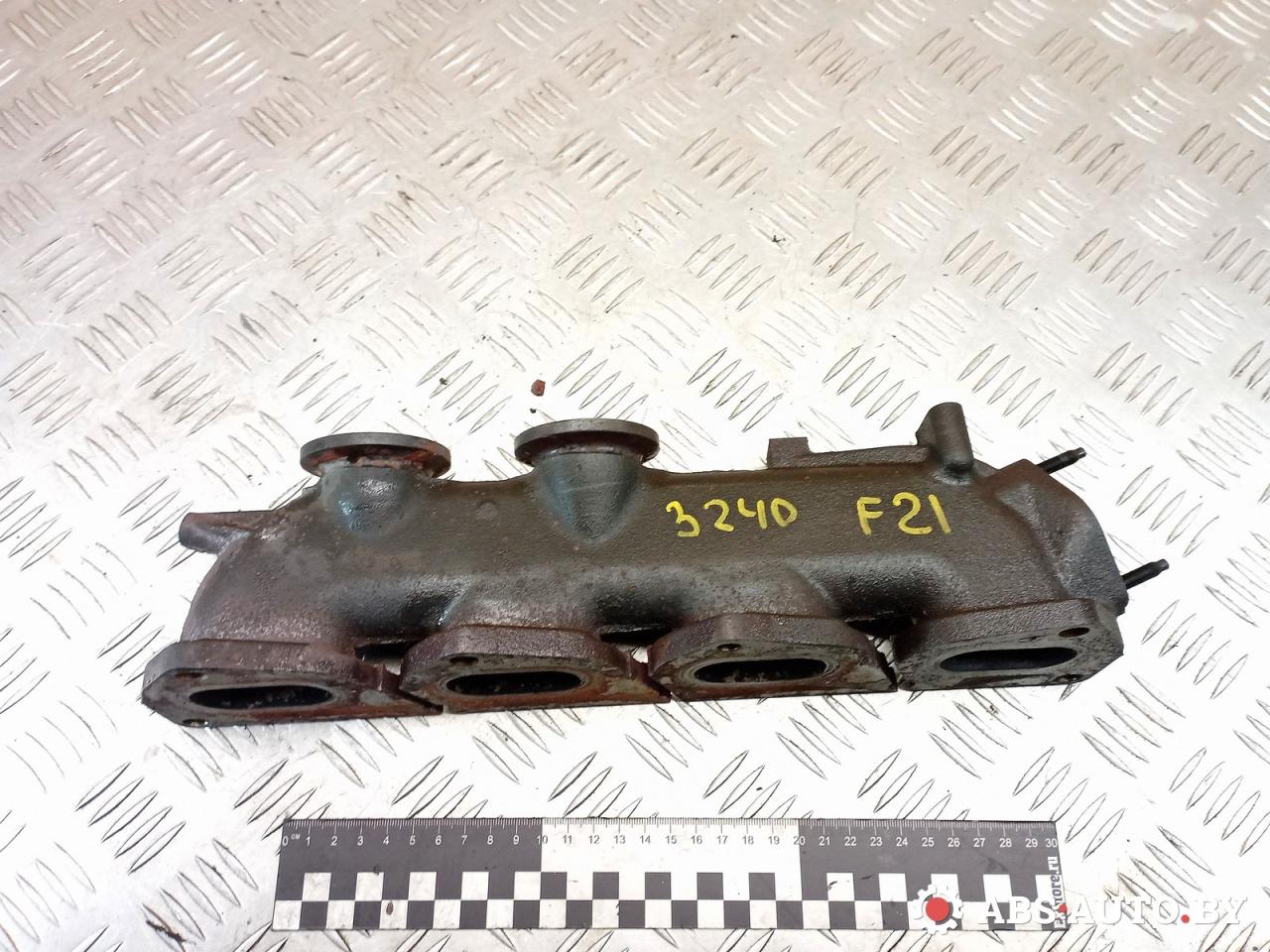 коллектор выпускной Citroen C5 2 поколение 2009, 2.2 л., дизель, МКПП, универсал, 9681890680 - фото №1