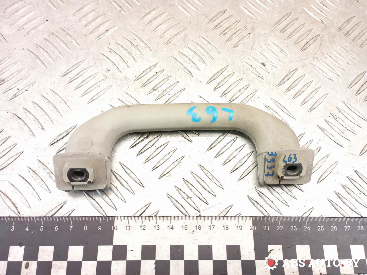 ручка внутренняя потолочная Mercedes-Benz A W168 1 поколение (1997-2001) 2001, 1.4 л., бензин, АКПП, хетчбэк 5 дв. - фото №1