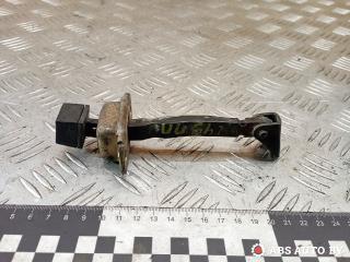 ограничитель открывания двери Mitsubishi Pajero 3 поколение [рестайлинг] 2004, 3.2 л., 4M41, дизель, АКПП, a69d