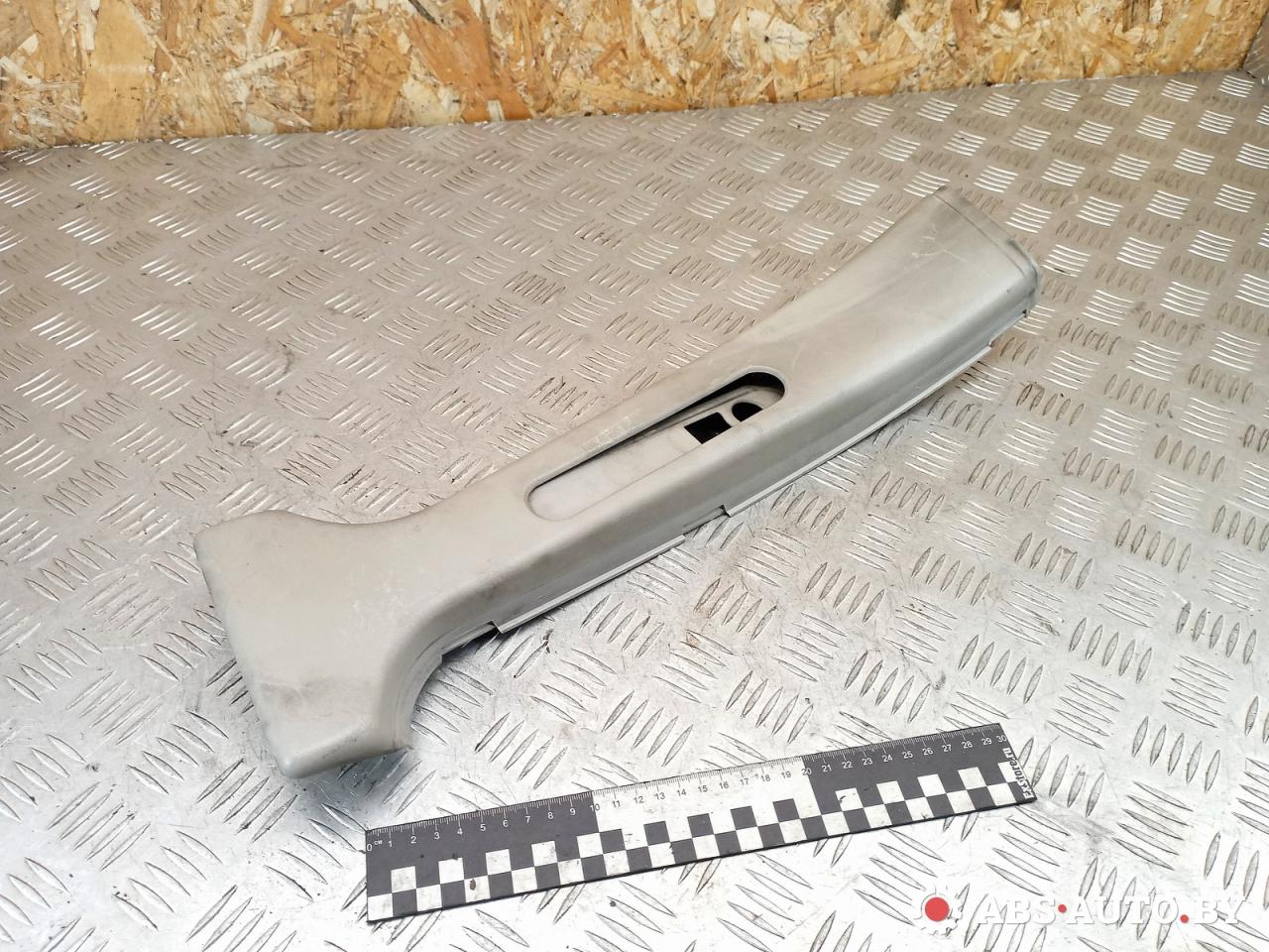 обшивка стойки центральной левой Mercedes-Benz A W168 1 поколение (1997-2001) 2000, 1.7 л., дизель, МКПП, A1686901125, 1686901125 - фото №1