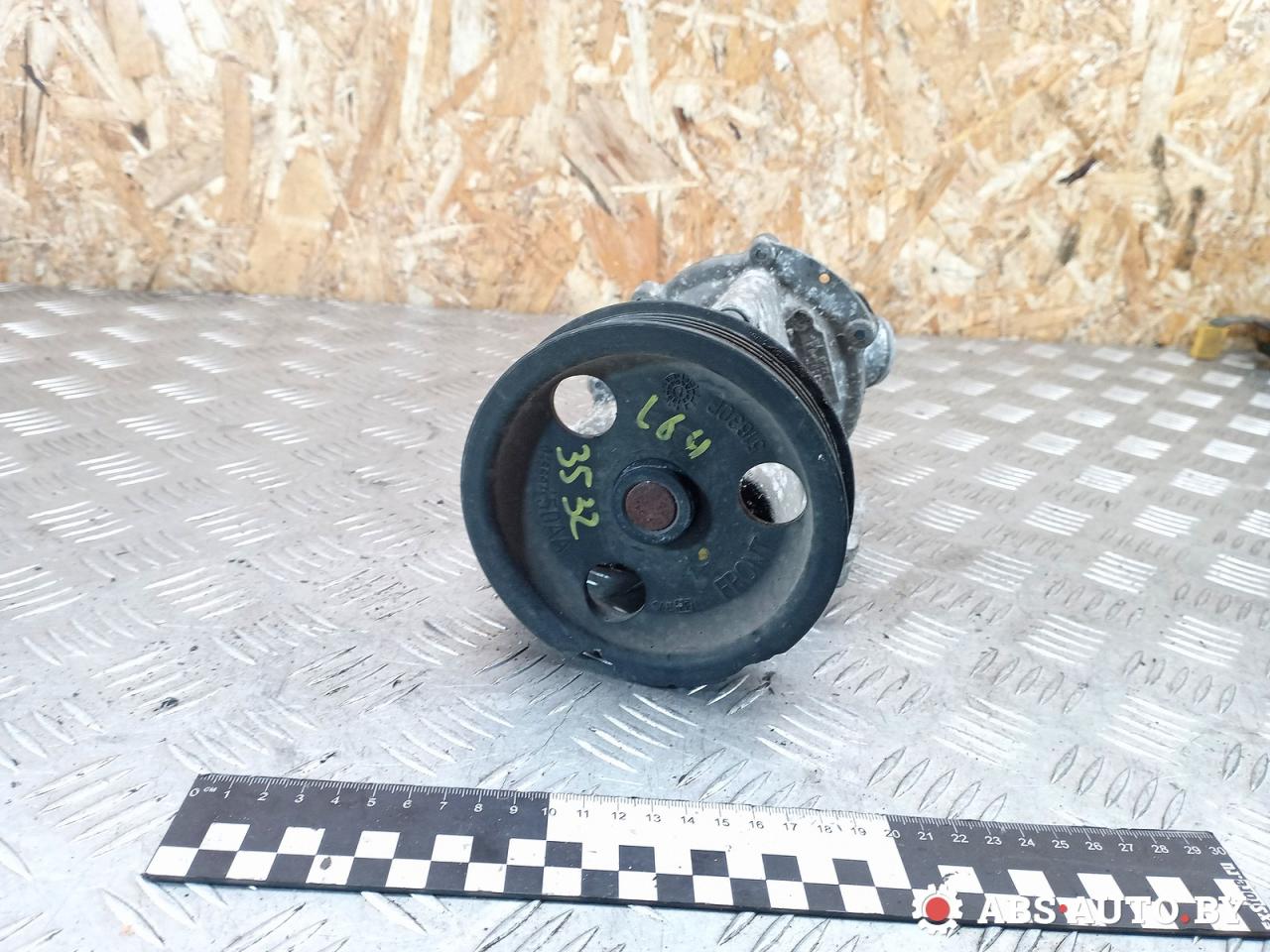 помпа Mini Cooper 1 поколение 2003, 1.6 л., W10 B16 A, бензин, МКПП, 04693121AB, 04693095AB - фото №1