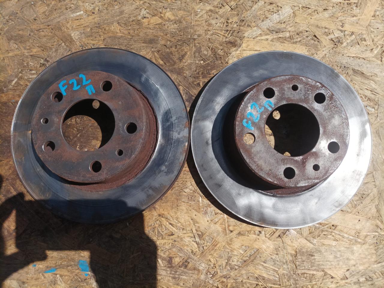 диск тормозной передний IVECO Daily 3 поколение 2001, 2.8 л., 8140.43B, дизель, МКПП, 35s11, микроавтобус - фото №1