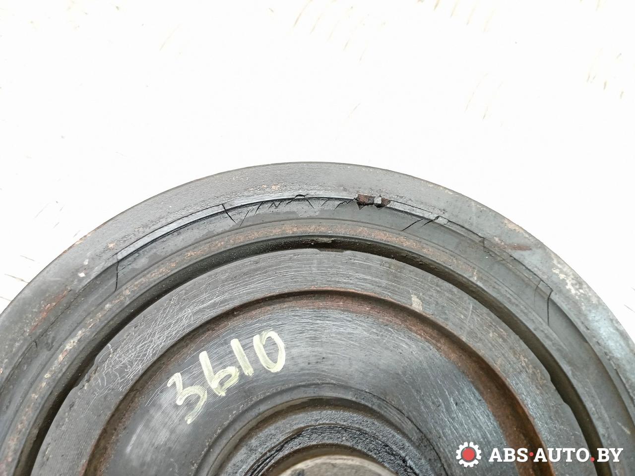 шкив коленвала Mercedes-Benz S-Класс W220 2002, 3.2 л., дизель, АКПП, седан - фото №1