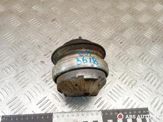 подушка крепления двигателя Mercedes-Benz S-Класс W220 2002, 3.2 л., дизель, АКПП, седан, 2022402717, A2022402717, 2022400617, 2022403417, 2022404617, 2102401217, A2022400617, A2022403417, A2022404617, A2102401217, A2112403417