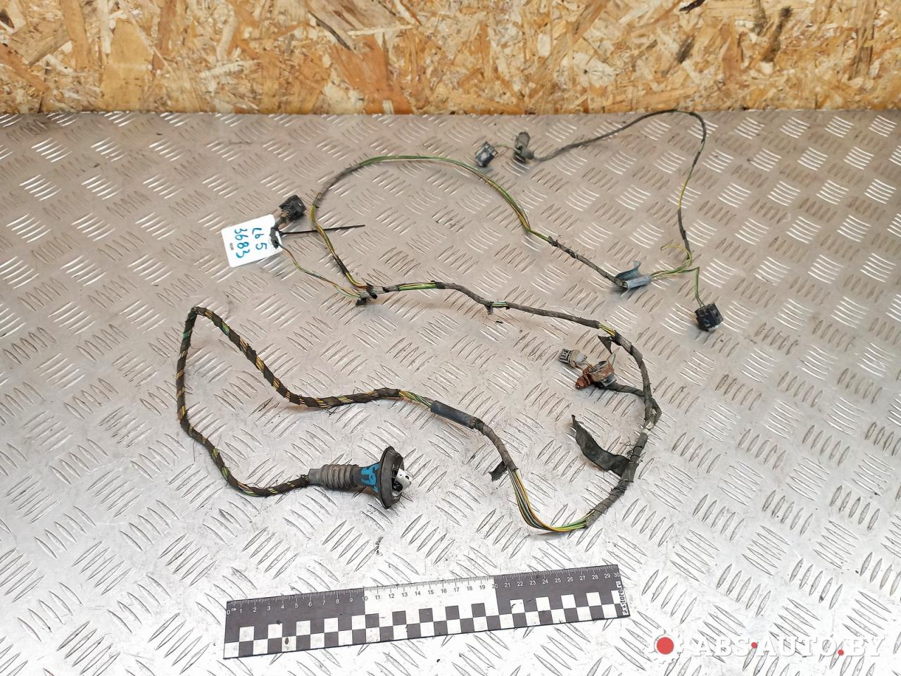 проводка бампера задняя BMW 5 серия E39 1999, 3.0 л., M57 D30 (306D1), дизель, АКПП, 8377792, 8377791 - фото №1