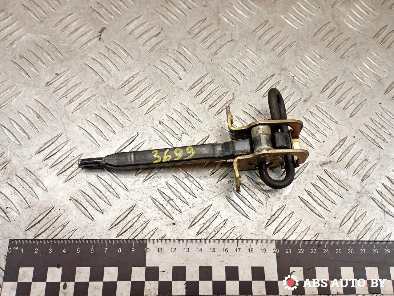 ограничитель открывания двери задней BMW 5 серия E39 1999, 3.0 л., M57 D30 (306D1), дизель, АКПП, 51218193448 - фото №1