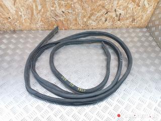 уплотнитель двери Renault Trafic 3 поколение 2016, 1.6 л., R9M 408, дизель, МКПП, микроавтобус