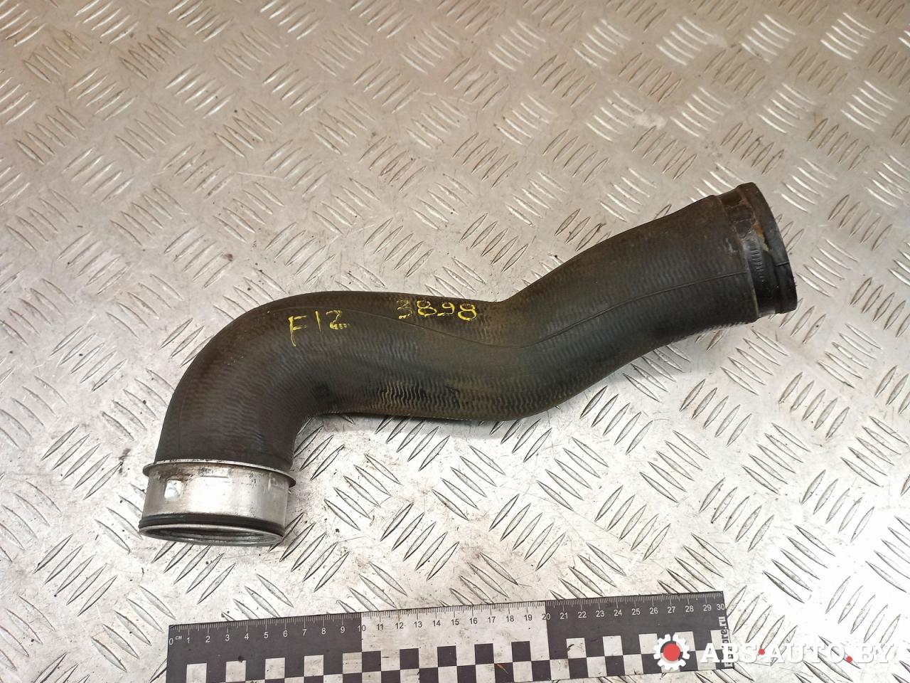 патрубок интеркулера Mercedes-Benz M-Класс W164 2008, 3.0 л., OM642 DE30LA, дизель, АКПП, хетчбэк 5 дв., A1645280382, 1645280382 - фото №1