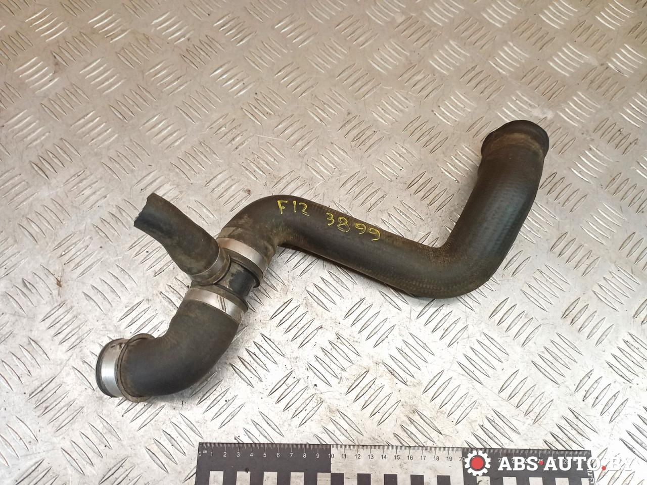 фланец (тройник) системы охлаждения Mercedes-Benz M-Класс W164 2008, 3.0 л., OM642 DE30LA, дизель, АКПП, хетчбэк 5 дв., 2023213 - фото №1