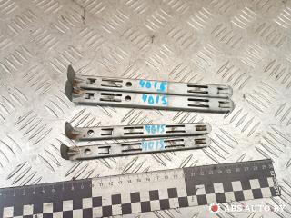 крепление фары левой Volvo XC90 1 поколение [рестайлинг] 2008, 2.4 л., D 5244 T4, дизель, АКПП, внедорожник 5 дв., 8637181, 8637182