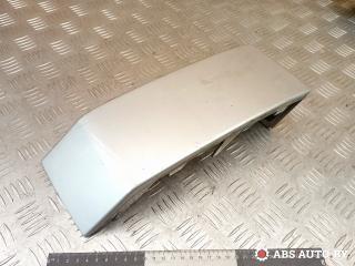 ус под фонарь правый Volvo XC90 1 поколение [рестайлинг] 2008, 2.4 л., D 5244 T4, дизель, АКПП, внедорожник 5 дв., 30698134