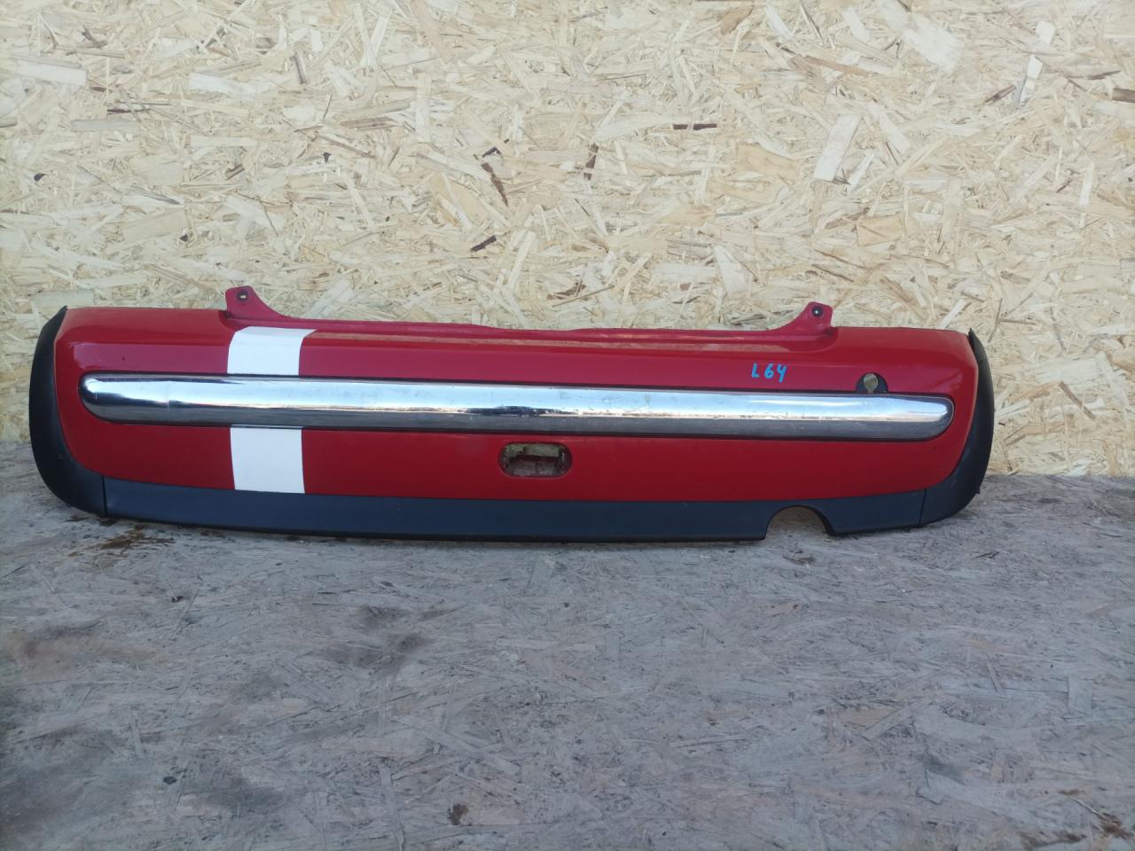 бампер задний Mini Cooper 1 поколение 2003, 1.6 л., W10 B16 A, бензин, МКПП - фото №1