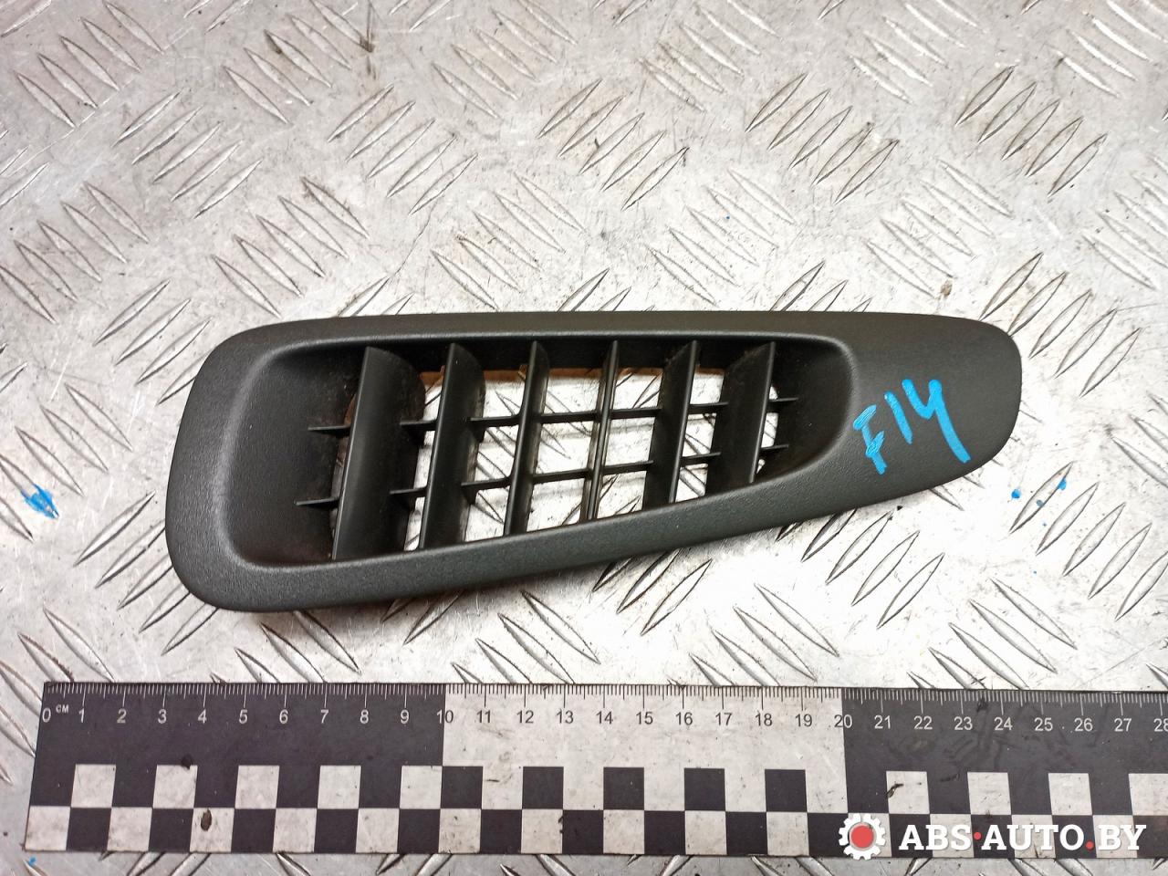 дефлектор обдува салона Mercedes-Benz Vito W639 2005, 2.2 л., OM 646.982, дизель, МКПП, микроавтобус, A6398310060 - фото №1