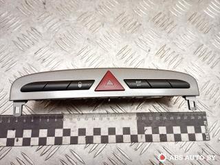 кнопка (выключатель) Peugeot 308 T7 2010, 1.6 л., 9HY (DV6TED4), дизель, МКПП, черный, хетчбэк 5 дв., 706380