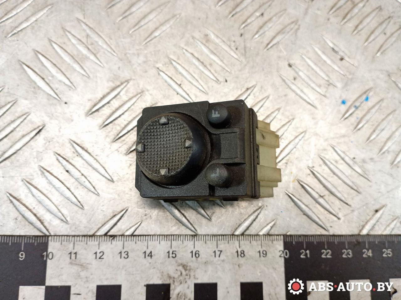 джойстик регулировки зеркал Volkswagen Golf 3 поколение 2000, 1H0959565 - фото №1