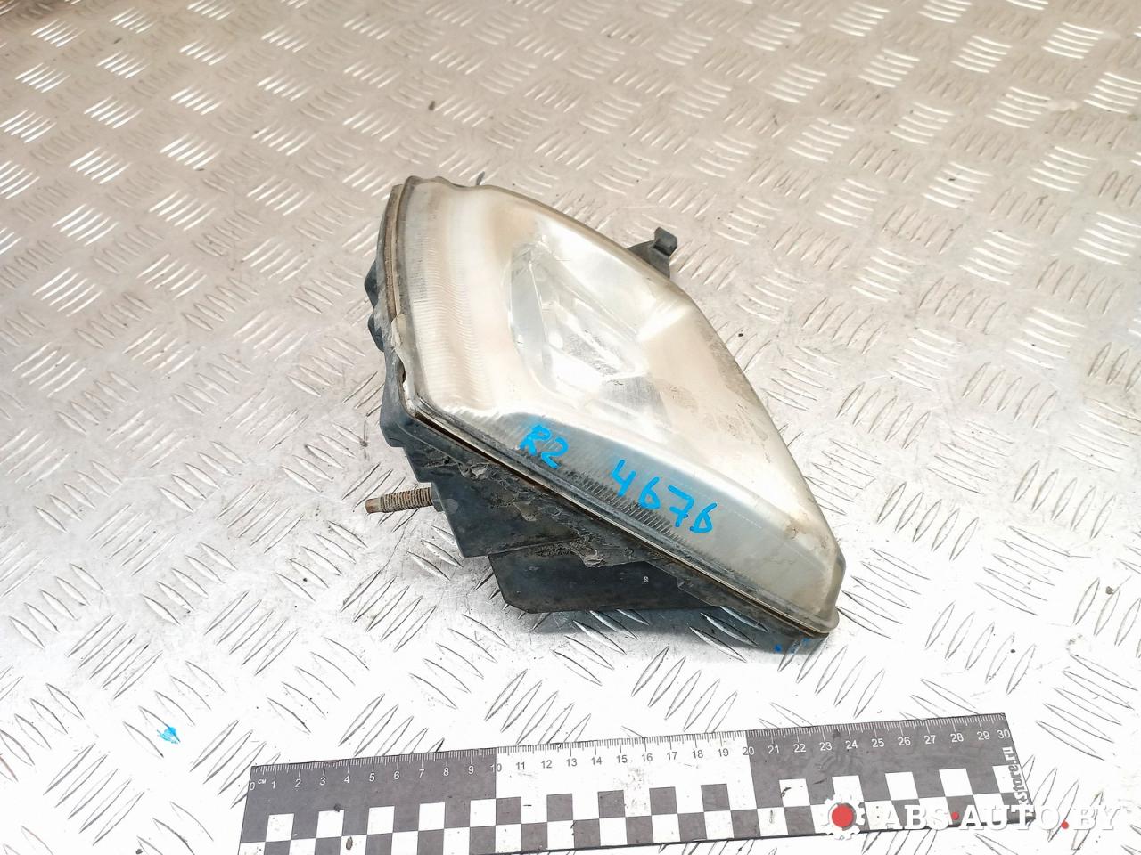 фара противотуманная правая Peugeot 407 1 поколение 2006, 2.0 л., RFN (EW10J4), бензин, универсал, 42160748 - фото №1