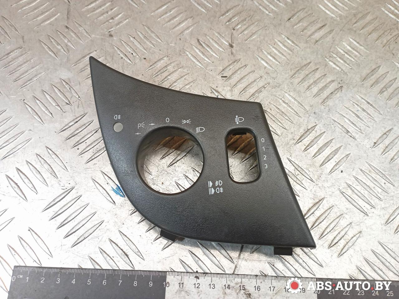 накладка на торпедо (консоль) Mercedes-Benz A W168 1 поколение (1997-2001) 2001, 1.4 л., бензин, АКПП, хетчбэк 5 дв., A1685450191 - фото №1