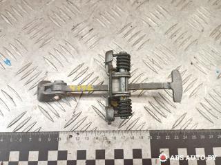 ограничитель открывания двери задней Renault Scenic 3 поколение 2010, 1.5 л., K9K 832, дизель, МКПП, 10005R