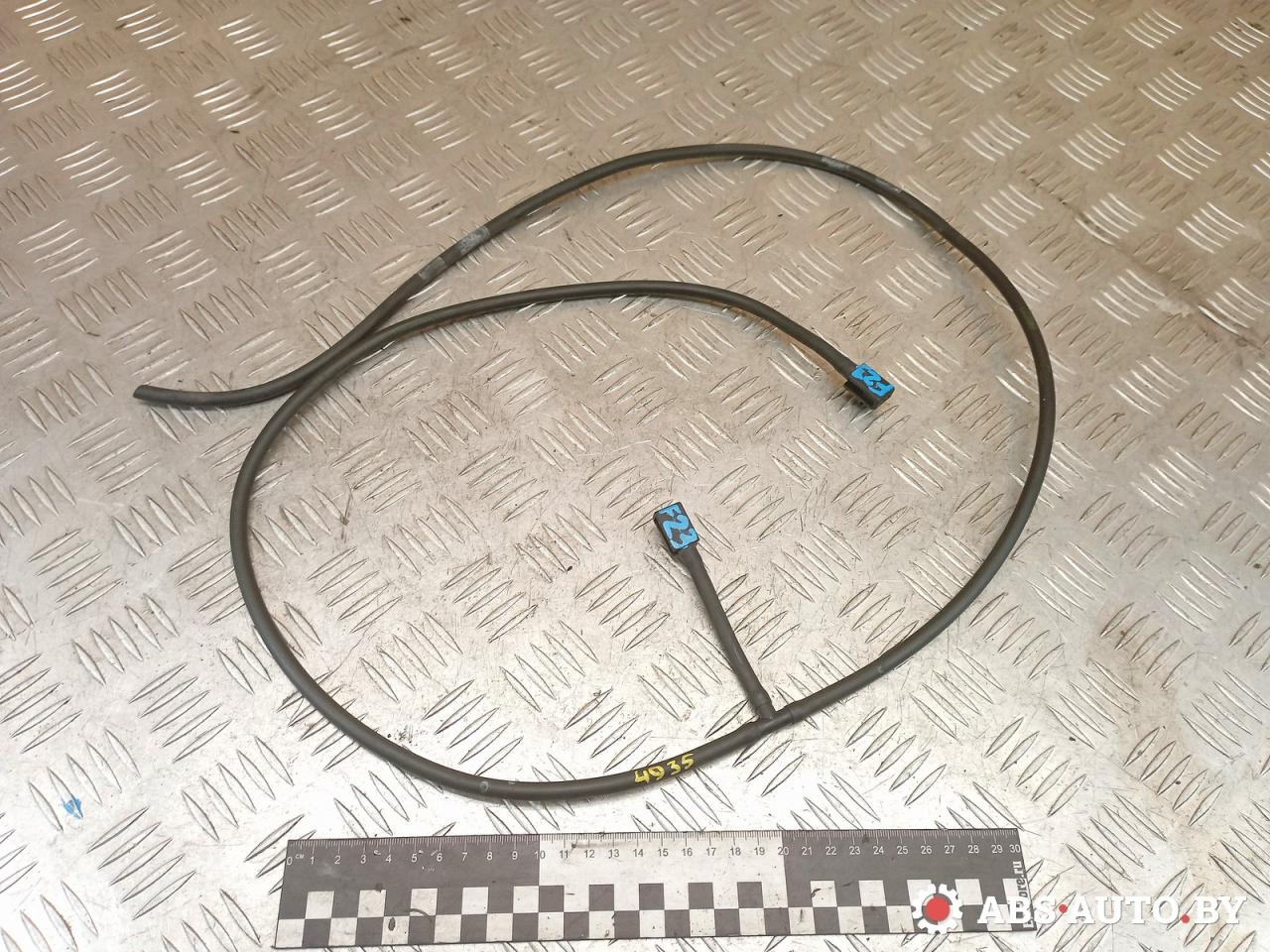 форсунка омывателя лобового стекла Renault Scenic 3 поколение 2010, 1.5 л., K9K 832, дизель, МКПП - фото №1