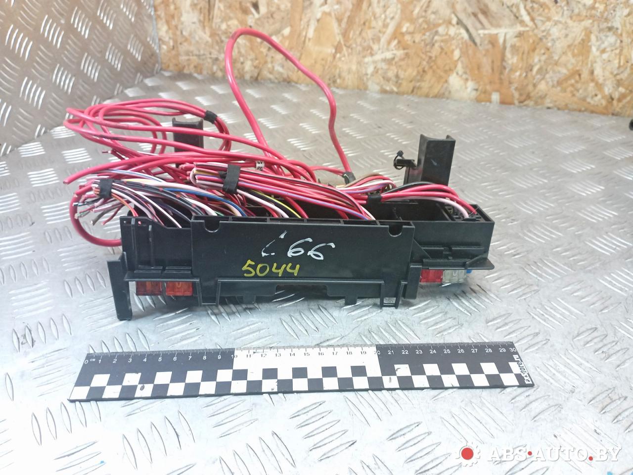 блок предохранителей Mercedes-Benz A W168 1 поколение (1997-2001) 2000, 1.7 л., дизель, МКПП, A1685453340 - фото №1