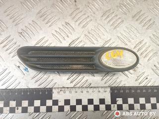 повторитель поворота на крыле правый Mini Cooper 1 поколение 2003, 1.6 л., W10 B16 A, бензин, МКПП, 1503561