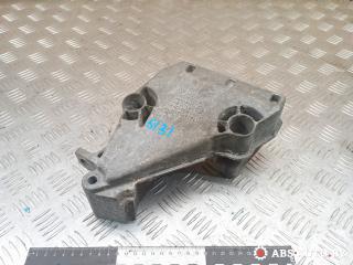 кронштейн двигателя Skoda Fabia 1 поколение [рестайлинг] 2005, 1.9 л., дизель, 038199207P