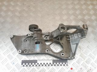 кронштейн генератора Skoda Fabia 1 поколение [рестайлинг] 2005, 1.9 л., дизель, 038903143AC