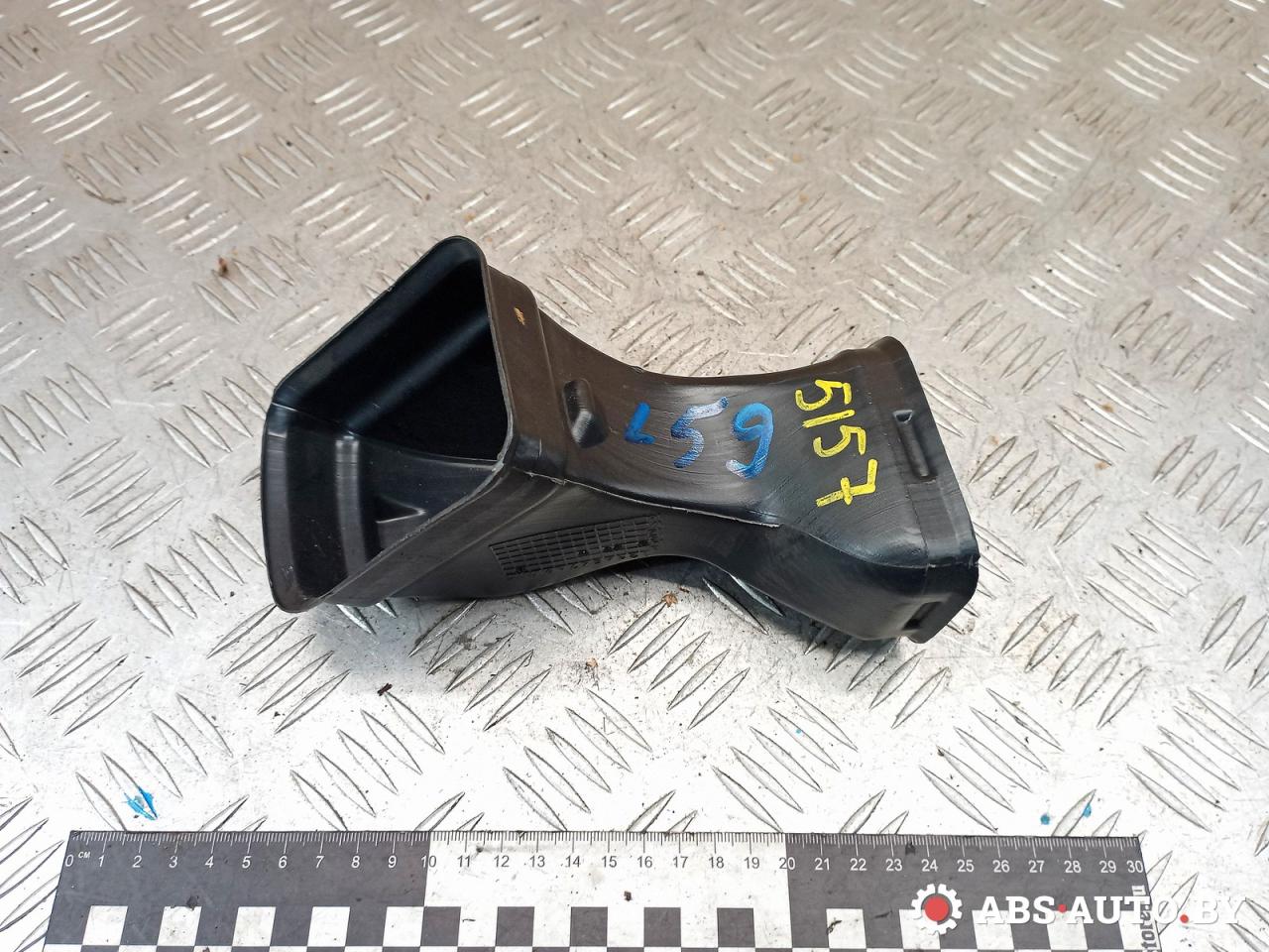 воздуховод Renault Trafic 3 поколение 2016, 1.6 л., R9M 408, дизель, МКПП, микроавтобус, 1258252X - фото №1