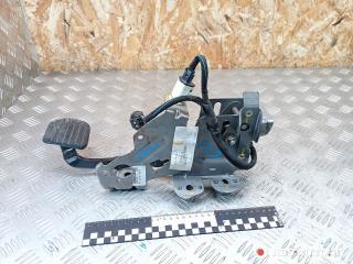 педаль тормоза Renault Scenic 3 поколение 2010, 1.5 л., K9K 832, дизель, МКПП, 465010016R