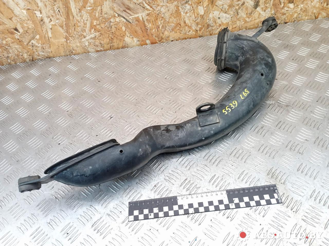 патрубок воздушного фильтра BMW 5 серия E39 1999, 3.0 л., M57 D30 (306D1), дизель, АКПП, 2247911 - фото №1