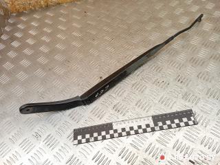 щеткодержатель (поводок стеклоочистителя, дворник) Renault Scenic 2 поколение 2005, 1.9 л., дизель, МКПП, минивэн, 8200113230