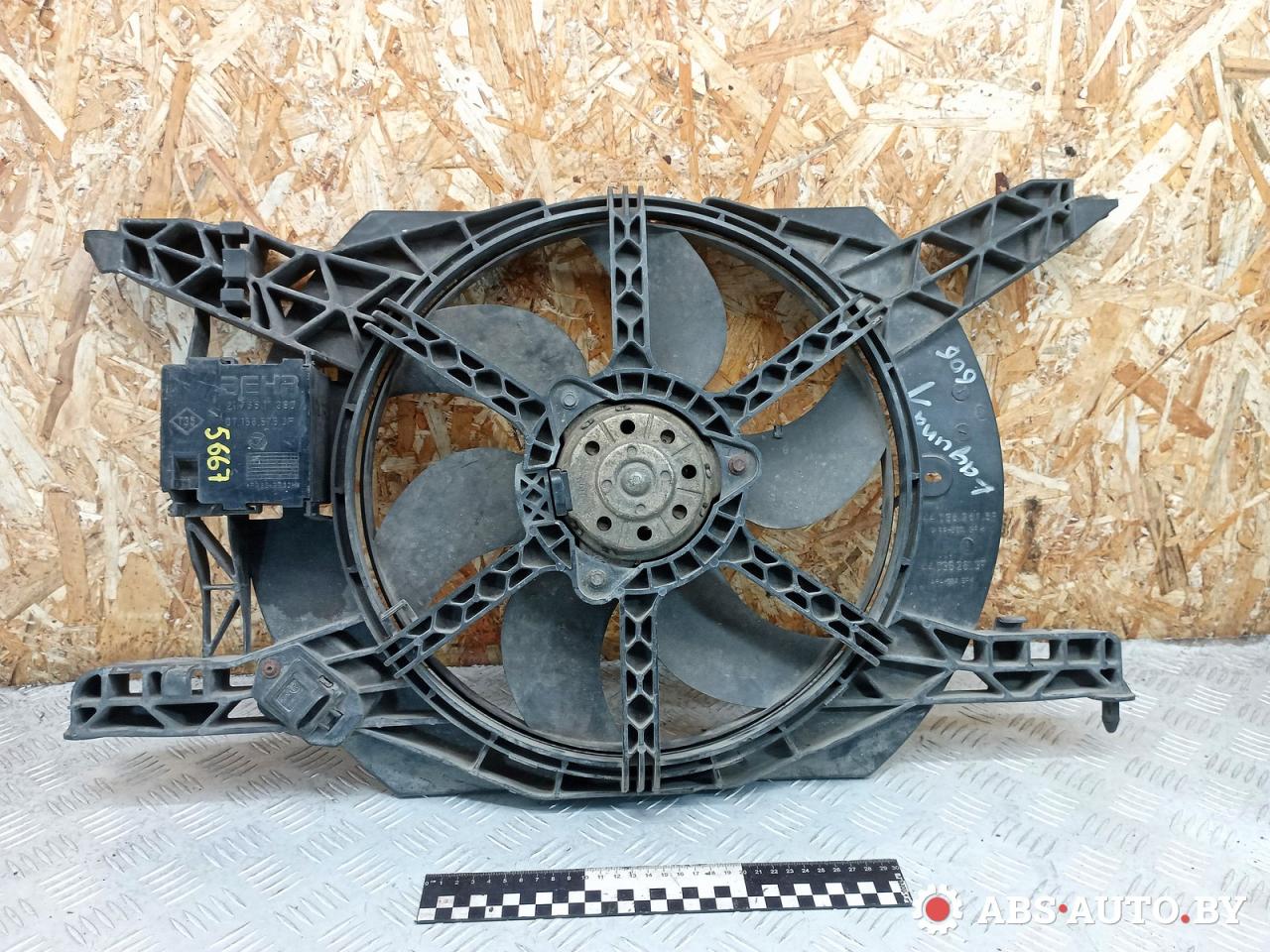 вентилятор радиатора Renault Laguna 2 поколение 2003, 1.6 л., бензин, 2176511980, 071585763F, 440262613F, 440362613F - фото №1