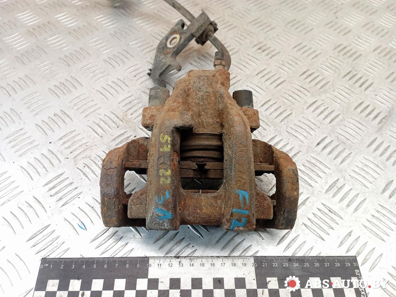 суппорт задний левый Mercedes-Benz M-Класс W164 2008, 3.0 л., OM642 DE30LA, дизель, АКПП, хетчбэк 5 дв. - фото №1