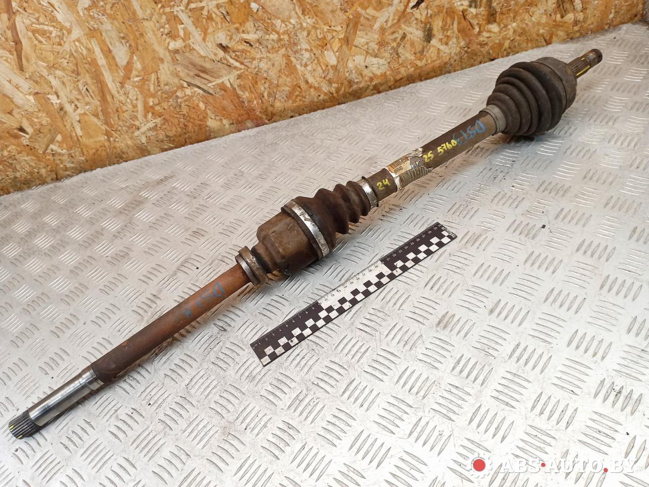 полуось передняя левая (приводной вал, ШРУС) Citroen Berlingo 2 поколение (B9) 2009, 1.6 л., дизель, МКПП, фургон, 3273LP - фото №1