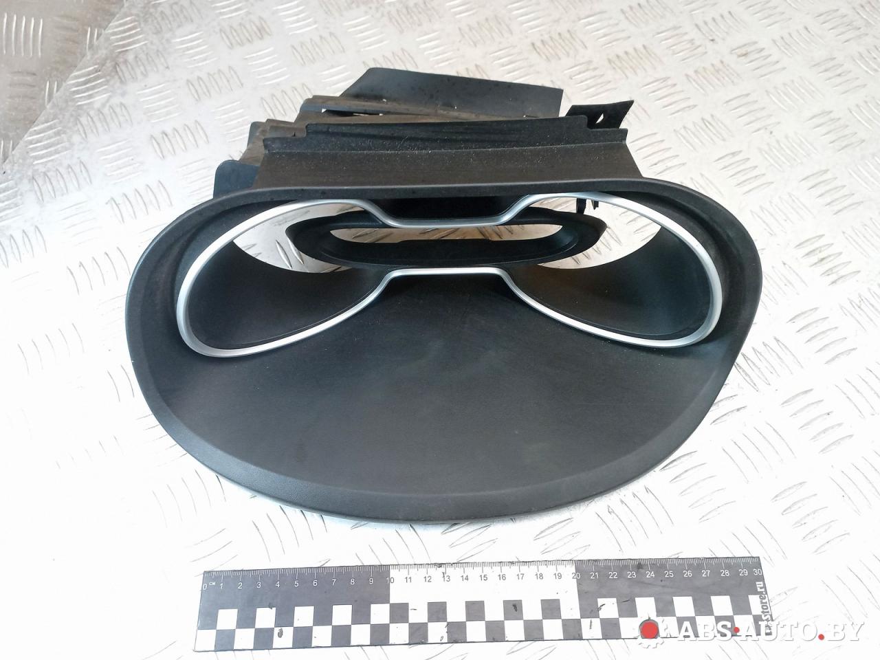 рамка панели приборов Renault Trafic 3 поколение 2016, 1.6 л., R9M 408, дизель, МКПП, микроавтобус, 681010993R, 681015249R, 93452433, 93452434 - фото №1