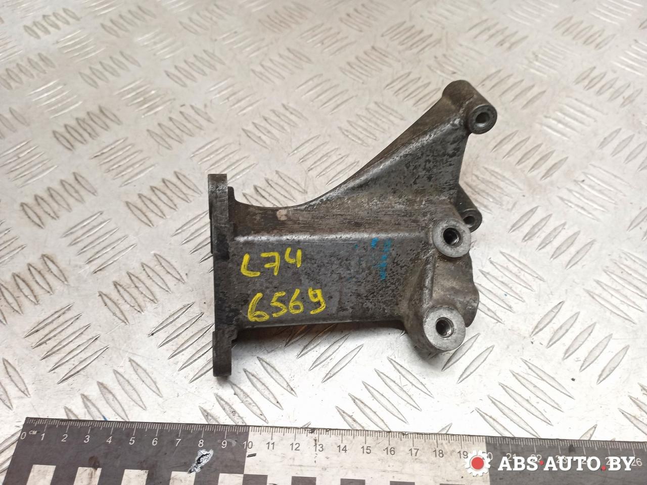 кронштейн двигателя Smart Fortwo 1 поколение 2001, 0.8 л., дизель, робот, 0006321V002, 6600980030, A6600980030 - фото №1