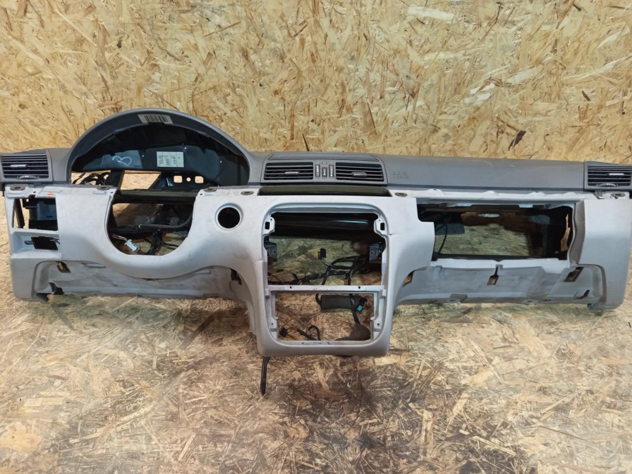 панель передняя салона (торпедо) Mercedes-Benz S-Класс W220 2002, 3.2 л., дизель, АКПП, седан - фото №1