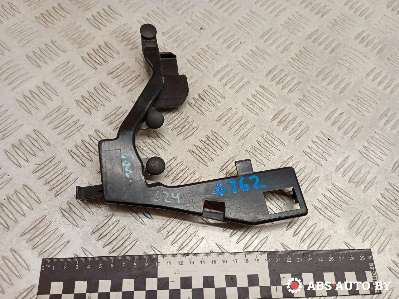 кронштейн (крепление) BMW 7 серия E65/E66/E67 2004, 3.6 л., бензин, АКПП, седан, 14011810, 51247010977, 7010977 - фото №1