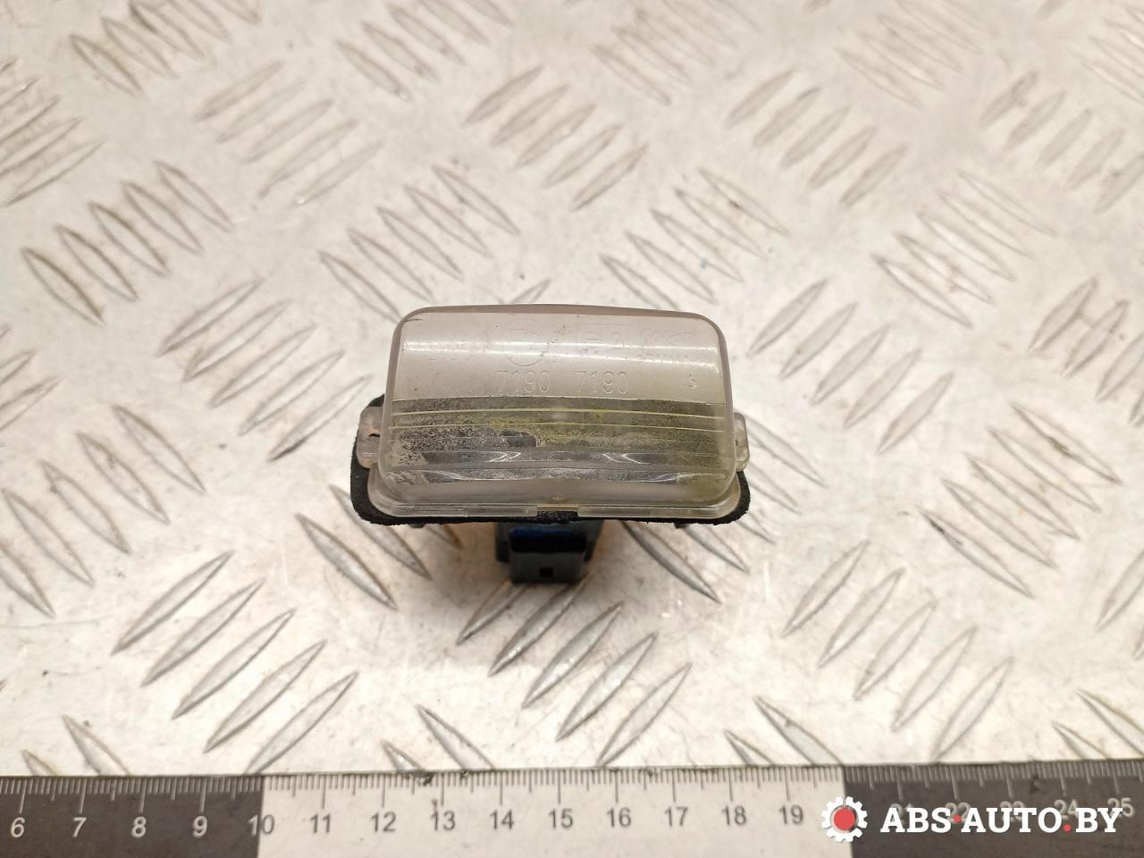 подсветка номера Peugeot 407 1 поколение 2006, 2.0 л., RFN (EW10J4), бензин, универсал - фото №1