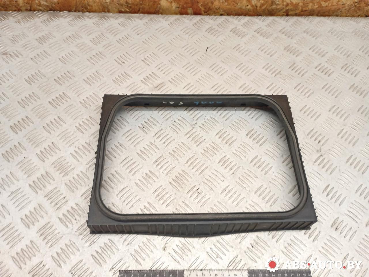 корпус салонного фильтра Mercedes-Benz A W168 1 поколение (1997-2001) 2001, 1.4 л., бензин, АКПП, хетчбэк 5 дв., 1688302703 - фото №1