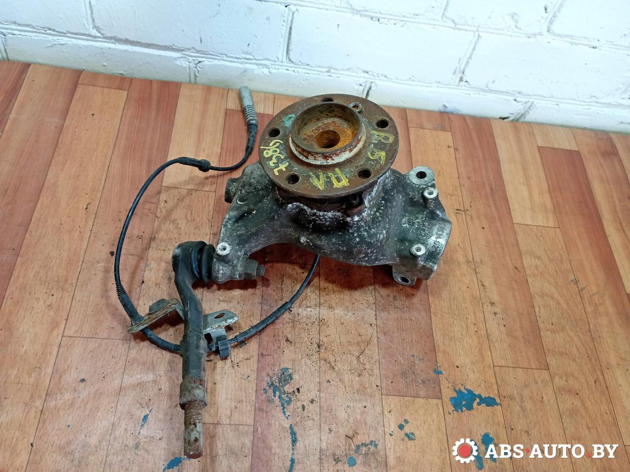 ступица передняя правая BMW 7 серия E65/E66/E67 2004, 4.4 л., бензин, АКПП, седан, 6753462 - фото №1