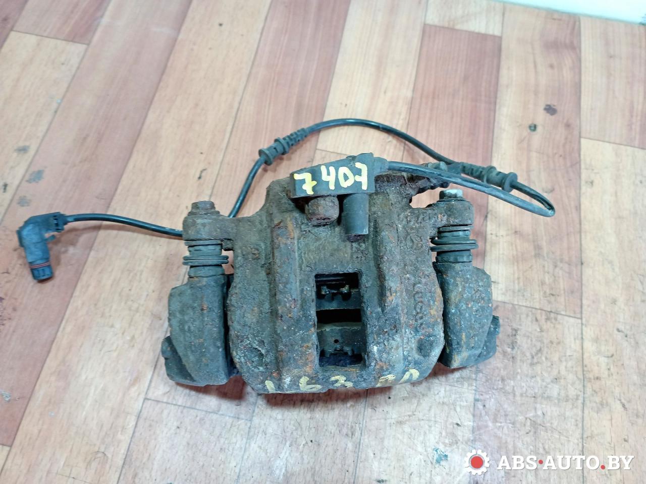 суппорт передний левый Mercedes-Benz A W168 1 поколение (1997-2001) 2001, 1.4 л., бензин, АКПП, хетчбэк 5 дв., A1685400008 - фото №1