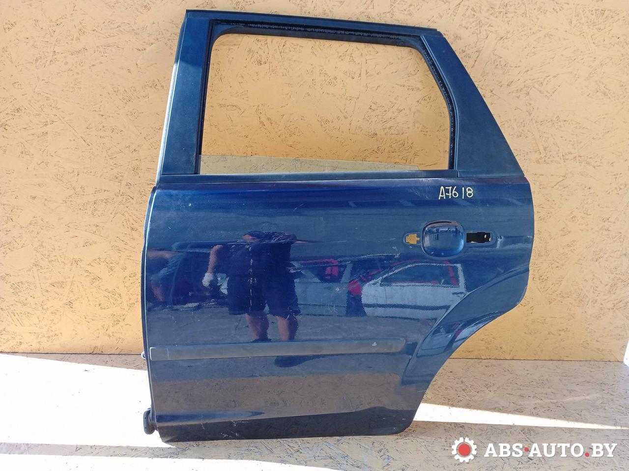 дверь задняя левая Ford Focus 2 поколение 2005, универсал, 3M5T14240AKF - фото №1