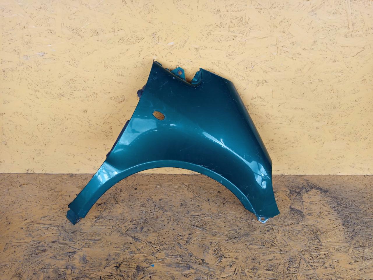 крыло переднее правое Mercedes-Benz A-Класс W168 (1997 - 2001) - фото №1