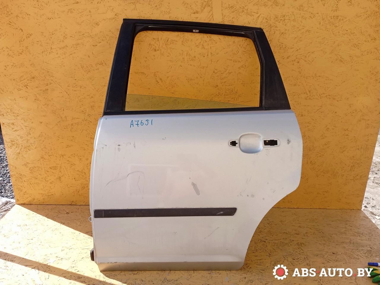 дверь задняя левая Ford Focus 2 поколение 2005, универсал, 3M5T14240ACE - фото №1